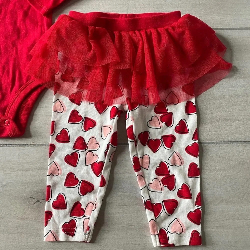 NWOT Carter's Red Valentine's Heart Pattern Tutu Matching Shirt & Legging Set